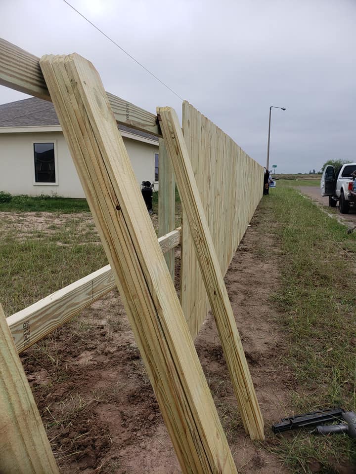 70463809_692037917937042_7875357045895987200_n